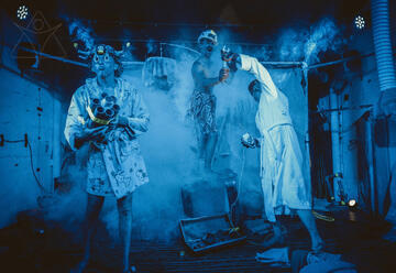 Under Construction - אנדר קונסטרקשן