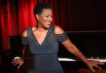 ליידי V שרה בלוז - ג'אז חם 2025-2026