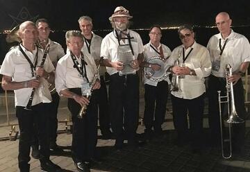 מופע מחווה ללואי ארמסטרונג - The Isradixie Band