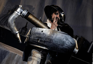 Light - תיאטרון דוואי