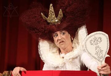 ארבעה משלים ומלכה