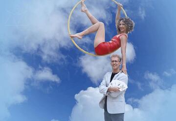 קסמים בשחקים - תיאטרון תמונע