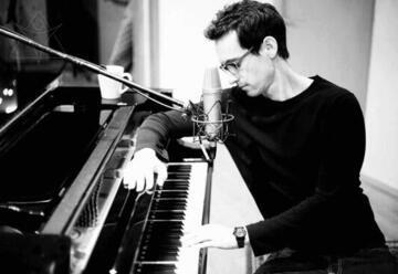 Иври Лидер в фортепианном концерте