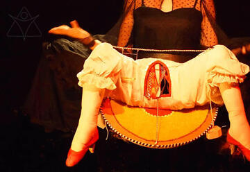 Мать диктатора — Фестиваль