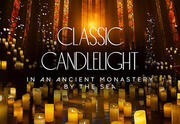 קלאסיקה לאור נרות במנזר עתיק ליד הים