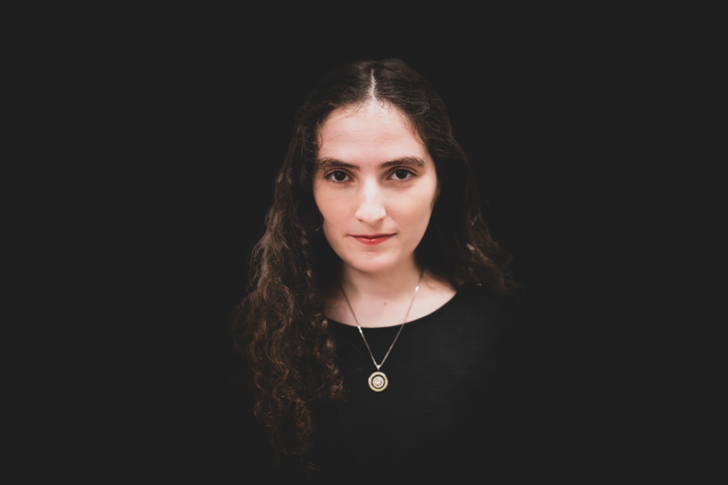 שירת אישה